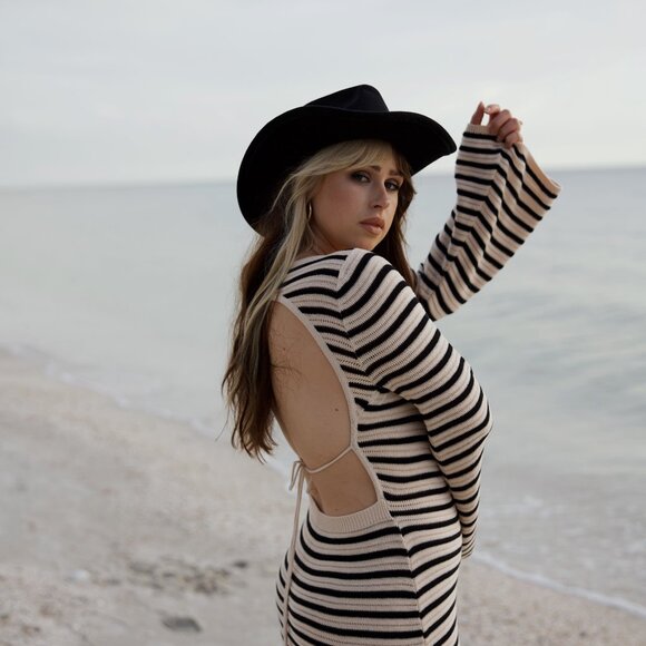 Petal and Pup Cherie Knit Maxi Dress - Sand Black Size S - Picture 4 of 4